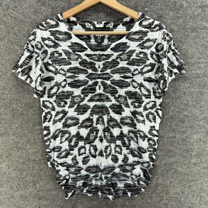 Nally & Millie T-Shirt Women PS Petite White Geometric Short Sleeve Round Neck